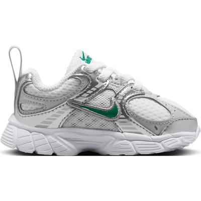 Nike V5 RNR Babyschoenen - Wit - Maat 25 - Mesh/Synthetisch