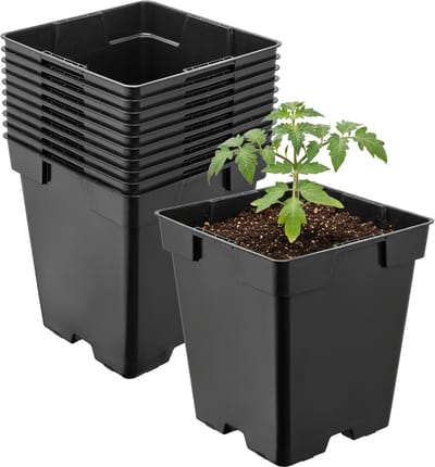 Garronda Set van 10 vierkante kunststof kweekpotten met drainagegaten voor tuin (Zwart, 11 x 11 x 12 cm (1L)) GD-KW-S
