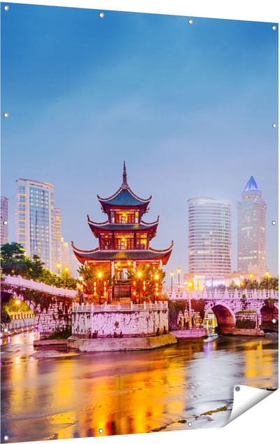 Gards Tuinposter Rivier bij Stad Guiyang in China - 120x160 cm - Tuindoek - Tuindecoratie - Wanddecoratie buiten - Tuinschilderij