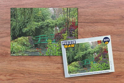 Puzzel Groene brug met klein meer in de Franse tuin van Monet in Giverny - Legpuzzel - Puzzel 500 stukjes