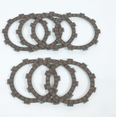 koppelingsplaat tecnium voor motor yamaha 125 dtr 1988 tot 2003 7 platen met voering nieuw