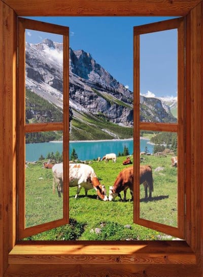 Poster doorkijk voor buiten -- tuinposter - 95x130 cm - doorkijk - bruin venster - bergwei met koeien - verticaal - tuindecoratie - balkon decoratie - schuttingdoek