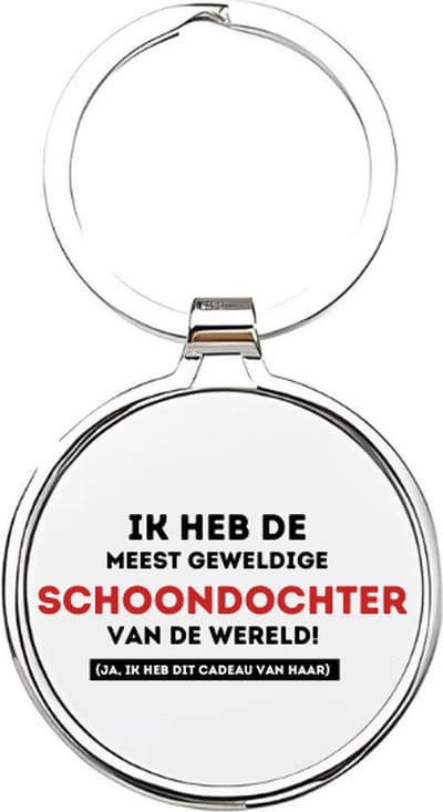 Akyol - ik heb de meest geweldige schoondochter van de wereld Sleutelhanger - Schoondochter - de liefste schoondochter - schoondochter sleutelhanger - kind sleutelhanger - sleutelhanger dochter - familie sleutelhanger - cadeautje - 4 x 7,5 CM