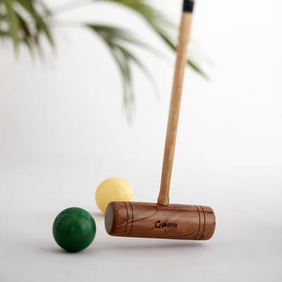 Ubergames- Executive Croquet set - Engels Tuinspel - 6-persoons - Essen Hardhout - Kunststof Ballen - Met Toolkit Tas