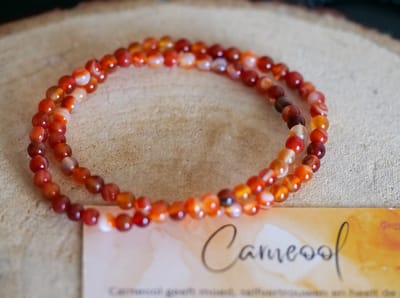 Carneool Armband met 4mm kralen, edelstenen - Perfect cadeau voor vrouwen- Inclusief uitleg - Spiritueel - Carnelian - Positieve keuzes - Zelfvertrouwen - Doelbewust - Stress - Slapen - 100% NATUURLIJK