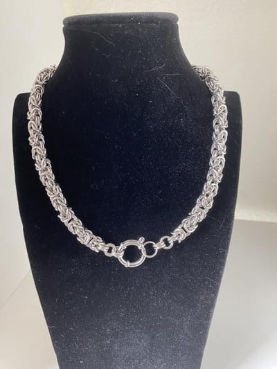 Halsketting Chain Tiana | Make up | Parfum | Moederdag | Verjaardagscadeau| Cadeautje| Valentijnsdag| Kado | sieraden | vaderdag | oorbellen | oorsieraden