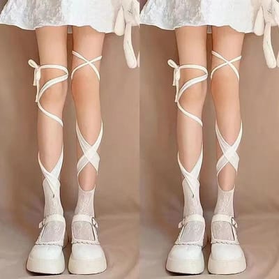 Dames Sexy Willekeurig Bandage Hart Bloemig Kant Visnet Sokken Onregelmatige Kuit Sokken Jk Strik Middenbuis Lange Sokken 1/2 Stuks One Size beige