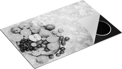 Chefcare Inductie Beschermer Fruit op een Boomstam - Zwart Wit - 80x50 cm - Afdekplaat Inductie - Kookplaat Beschermer - Inductie Mat