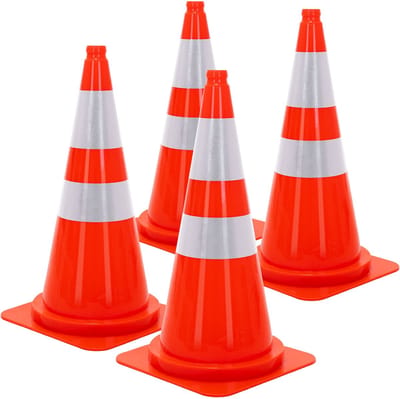 ECD Germany x4 Verkeerskegels 75 cm oranje, grote verkeerskegel stapelbaar met 2 reflecterende strepen, robuuste waarschuwingskegel serie, afzetkegel met vingergreep voor wegwerk, verkeerspylon voor parkeerplaats, pylonen voor veiligheid op de weg