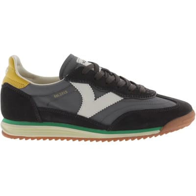 Trainers Victoria Saturno