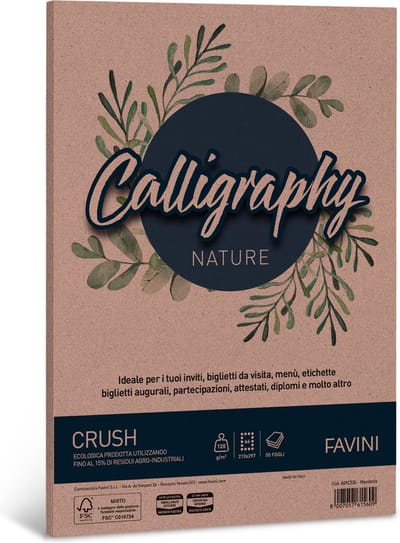 Favini® Calligraphy Mandorla – Ecologisch Upcycle Papier – 50 Vellen A4 – 120 g/m² – Amandelbruin – 15% Noten & Amandelschillen – 40% Gerecycled Pulp – FSC – Inkjet & Laser Geschikt – Made in Italy