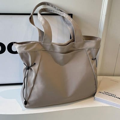Grote Capaciteit Tote Bag Pendeltas Nieuwe Stijl Modieuze Casual Effen Kleur Handtas voor Vrouwen Nylon Schoudertas voor Vrouwen gray