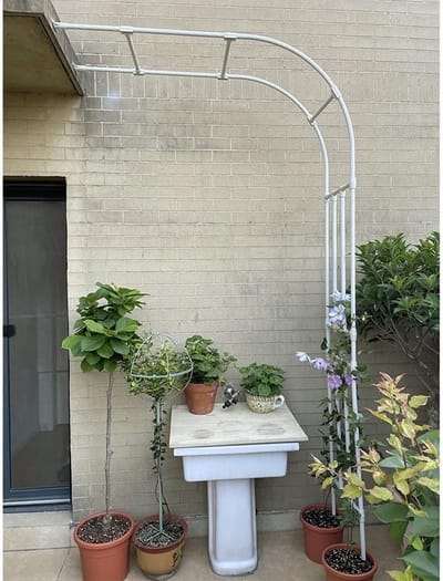 Metalen Tuinboog - Rozenboog Pergola - Klimplanten Ondersteunen - Weerbestendige Hars Coating - 240 cm Hoogte - Wit
