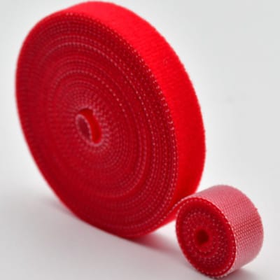 6 herbruikbare klittenband-tapes, kabelbinders, haak- en lus kabelbeheerband, vrij te knippen, sterk en duurzaam, rood-10MM breedte (5 meter)