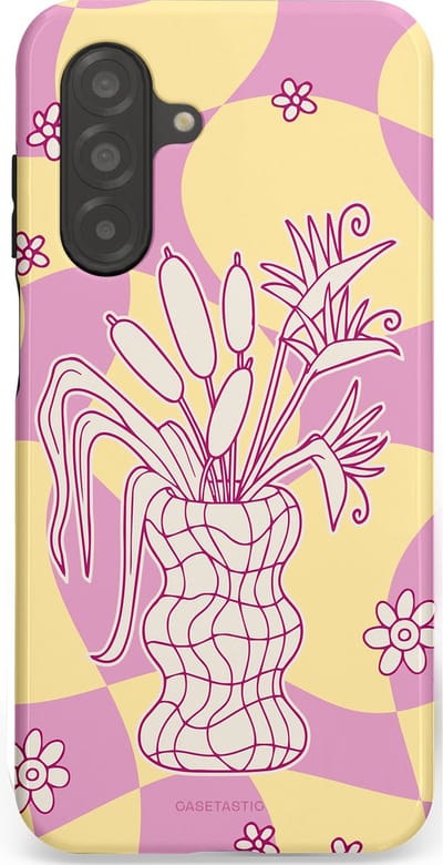 Casetastic Hoesje Geschikt voor Samsung A26 - Stijlvolle Beschermende Duo-layer Case - Bosje vol roze