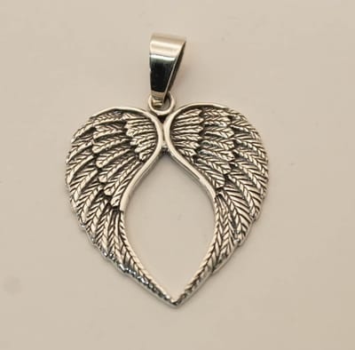 Sterling zilveren hanger hartje van engelen vleugels - engelen vleugels hanger van 925 zilver - silver pendant angel wings - prachtige hangertje van vleugels engeltje - cadeau tip verjaardag, feestdagen, zo maar