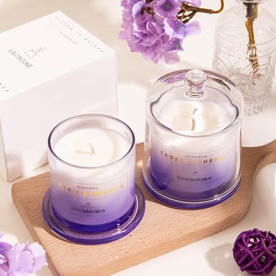Kaars - Glazen beker met Deksel - Paars - Luxe Aromatherapie Kaars - Figuurkaars - Cadeau - Geurkaars - Decoratie