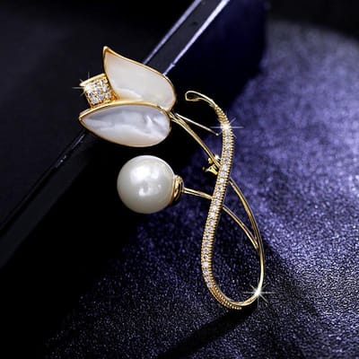 Dames Licht Luxe Design Elegante Imitatie Parel Tulp Broche Modieus En Veelzijdig Niche Design Sense Broche blue