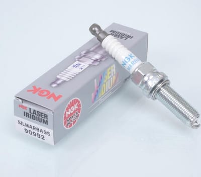 NGK-bougie voor Honda 1000 CRF L Africa Twin 2016-2019, silmar8a9s / 90992 / 31909-mjp-g51, nieuw