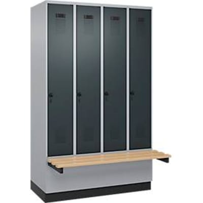 C+P Evolo Plus garderobekast, 4 vakken, elk 300 mm breed, sokkel, zwevende bank, B 1200 x D 815 x H 1950 mm, draaischroef, blank aluminium/antracietgrijs