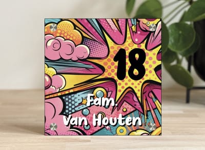 Naambordje / huisnummer voordeur | Popart | Comic | 20x20cm | rvs afstandhouders