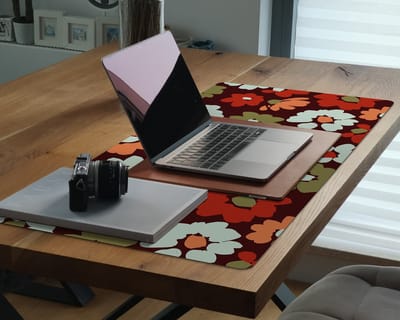 Coloray Bureau Onderlegger - Wilde bloemen Bureau Pad - 100 cm x 50 cm - Veelkleurig Bureau Onderlegger - Bureau Mat - Bureaumat - Onderlegger Bureau - Bureau Onderlegger Groot