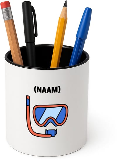 Hacebo® - Duikbril met eigen naam Pennenbakje - Zwemmen - mensen die houden van zwemmen - pennenhouder - gepersonaliseerde - sport - verjaardagscadeau - kado - gift - geschenk - verrassing - Pennenbakje zwart