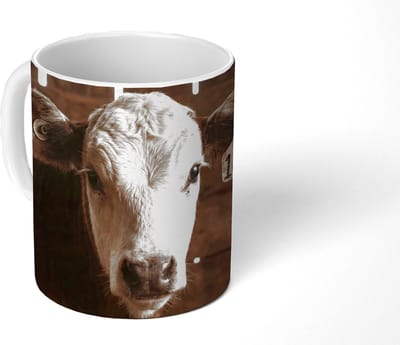 Mok - Koffiemok - Kalf - Oormerk - Houten stal - Mokken - 350 ML - Beker - Koffiemokken - Theemok
