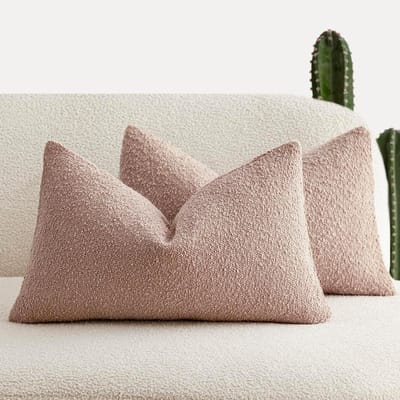 Sierkussenhoezen Set - Decoratieve Kussens - Woonkamer Decoratie - Tijdloze Bouclé Textuur - 30 x 50 cm - Lichtroze