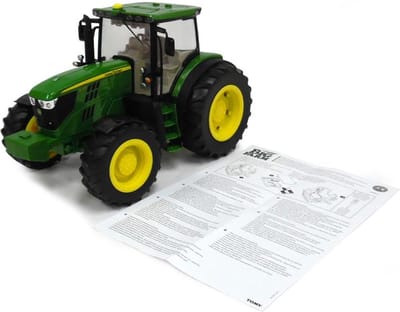 Tomy Britains - John Deere 6210R Tractor 1:16 scale