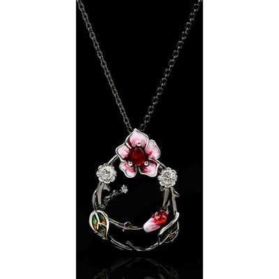 Collier court Rose Orientale Givrée Glaçure Émail Fleur de Jade Blanc Chaîne de Clavicule Coccinelle Tendance pour Femmes black