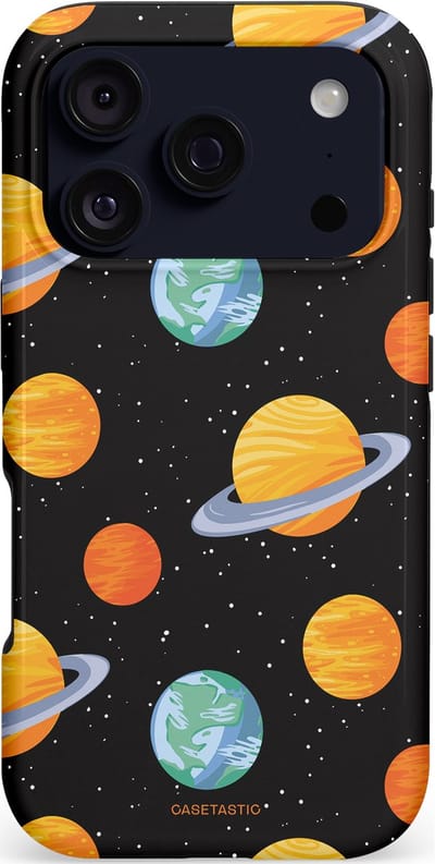 Casetastic hoesje geschikt voor Apple iPhone 17 Pro - MagSafe - Dubbellaagse bescherming - Universum reis - Fashion Case - Zwart Goud Oranje
