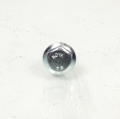 Originele bouten voor motorfiets Rieju 50 MRT Pro 2018 tot 2020 0/000.460.0670 / M8x1,25x25 mm nieuw