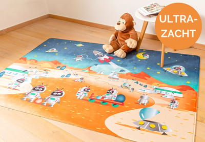 Mats & Joy® Ruimte Speelmat Planeet met Ufo's 110x170cm - Fluweelzacht Speeltapijt - Wasbaar Speelkleed - Anti-slip