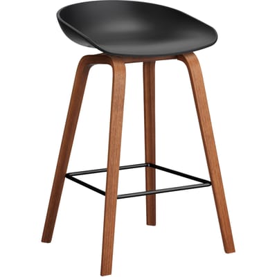 HAY About a Stool AAS 32 - notenhout gelakt (op waterbasis) - voetbank zwart - Zithoogte 65 cm - kunststofglijders - black 2.0