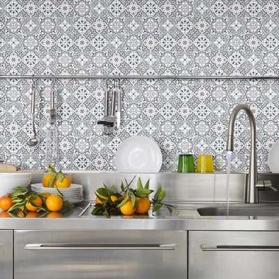 Zelfklevende tegelmuurstickers voor keuken en badkamer - 24 authentieke cementtegelstickers van Nathalia - 24 stickers 10x10cm