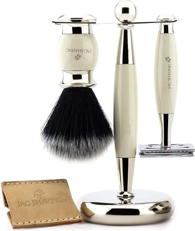 Luxe scheerset voor heren Dubbelzijdig veiligheidsscheermes met lederen etui, zwarte synthetische scheerkwast Kom en sta Perfecte cadeauset (gebroken witte scheerset)