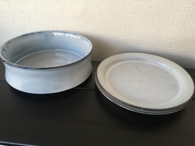 pascale naessens B5120413 KOM + 2 BORDEN BLAUW PURE