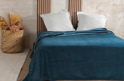 Velvet Bedspread 180 x 240 cm - Waffle Pattern - Navy Blue