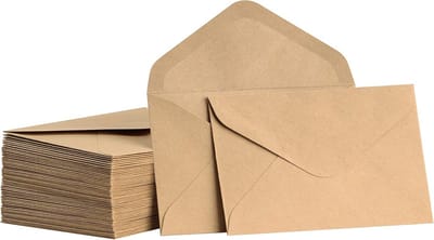 100 Stuks Mini Bruine Kraft Enveloppen 10,4 x 7 cm voor Cadeaubonnen en Kleine Kaartjes