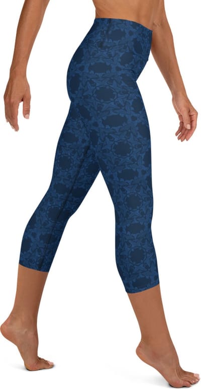 Sportlegging - Capri 3/4 - design Grace in Lace - High Waist - Dry Fit - High Performance - 4way stretch- unieke print - UPF 50+ - Hardloop - Yoga - Fitness - Dans  - Pilates - Training - sportbroek – donkerblauw klassiekblauw - maat S