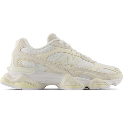 New Balance 9060R Sneakers Dames - Beige - Maat 36 - Leer