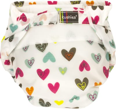 Kushies - Luier - Wasbare luiers - All-in-one - Wit / Hartjes - 10 t/m 20 kg