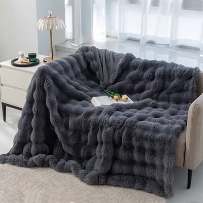 CALIYO Fleece Deken 200 x 230 cm – Superzacht Warm Plaid – Woondeken, Bankdeken, Bedsprei, Dekentje – Geribbeld – Donkergrijs