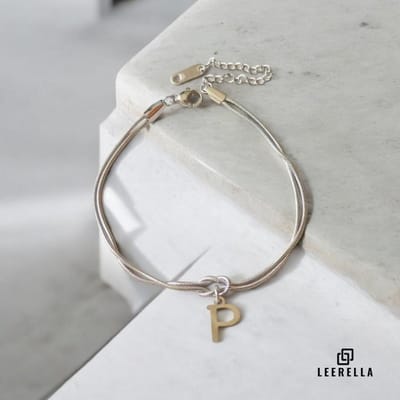 Leerella | P | Stijlvolle Letter Armband van Hoogwaardig RVS in Zilverkleur met Initialen – Perfect voor Dames en Heren | Luxe Accessoire met Persoonlijke Touch Moederdag, Valentijnsdag en Verjaardag Cadeau 16+5cm
