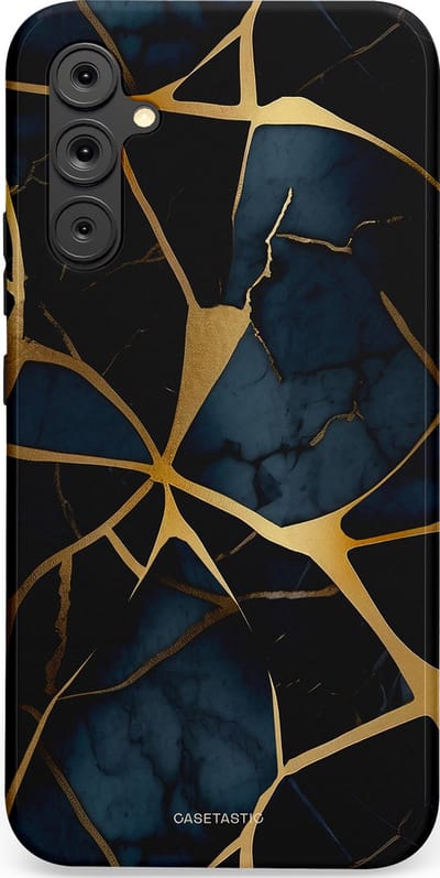Casetastic hoesje geschikt voor Samsung Galaxy A34 (2023) 5G - Dubbellaagse bescherming - Sterrennacht Marmer Goud - Fashion Case - Zwart Goud Donkerblauw
