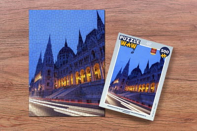 Puzzel Verkeerslichten bij het Hongaars parlementsgebouw in Boedapest - Legpuzzel - Puzzel 500 stukjes
