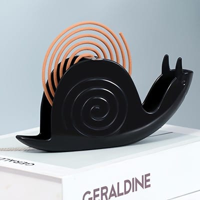 Porte-moustiquaire ignifuge en forme d'escargot - Brûleur d'encens portable grande capacité pour la décoration de la maison et du bureau, avec bac de récupération des cendres - Disponible noir