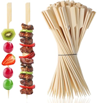 TOVBMUP 100 Stuks Cocktailspiesjes - Bambusspiesjes voor Grillen - 20cm Lengte - Gladde Randen en Scherpe Punt voor Makkelijk Spiesen - Geschikt voor Barbecue, Fruit en Fingerfood - Gemaakt van Duurzaam Bamboe