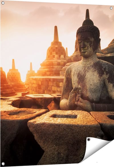 Gards Tuinposter Boeddha Beeld in een Tempel - 80x100 cm - Tuindoek - Tuindecoratie - Wanddecoratie buiten - Tuinschilderij